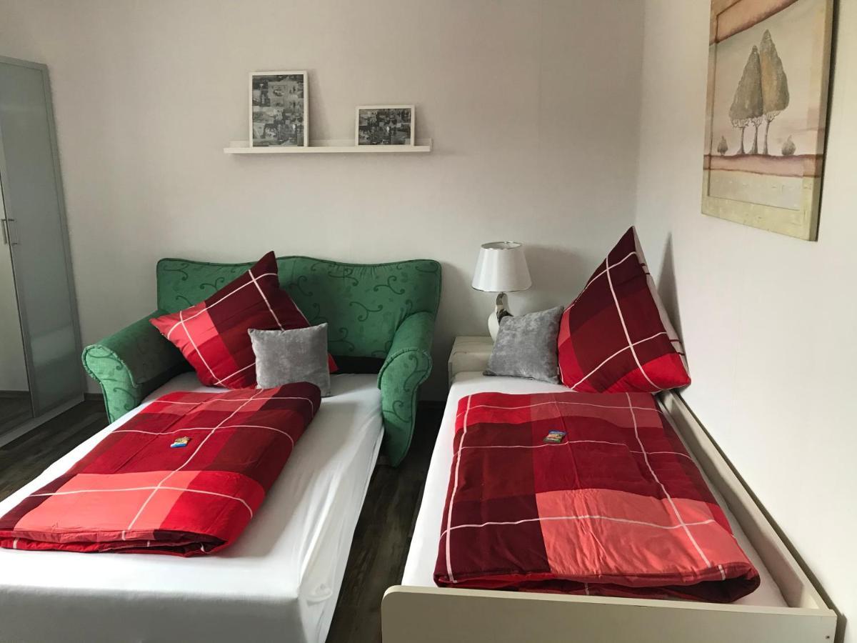 Ferien-/Monteurwohnung Am Ring Steinau an der Straße Exteriör bild